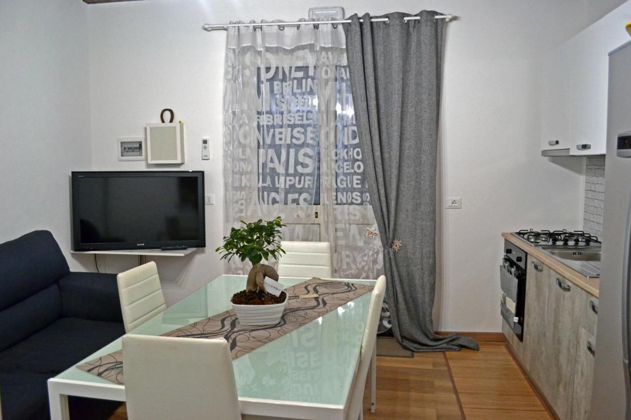 Dimora Castelli Hotel Palermo Bagian luar foto