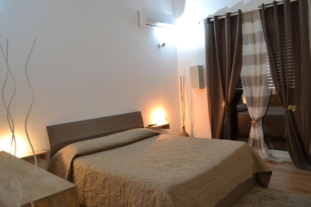 Dimora Castelli Hotel Palermo Bagian luar foto