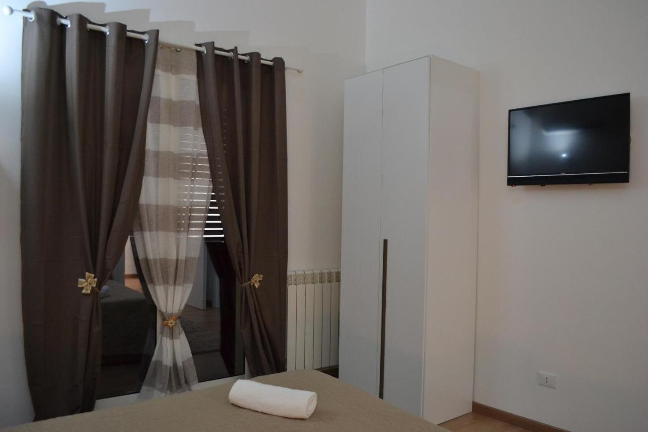 Dimora Castelli Hotel Palermo Bagian luar foto